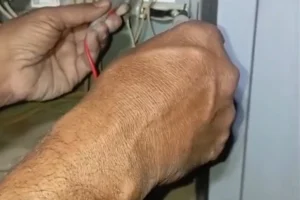 لماذا ينخفض تبريد المكيف رغم أنه يعمل؟